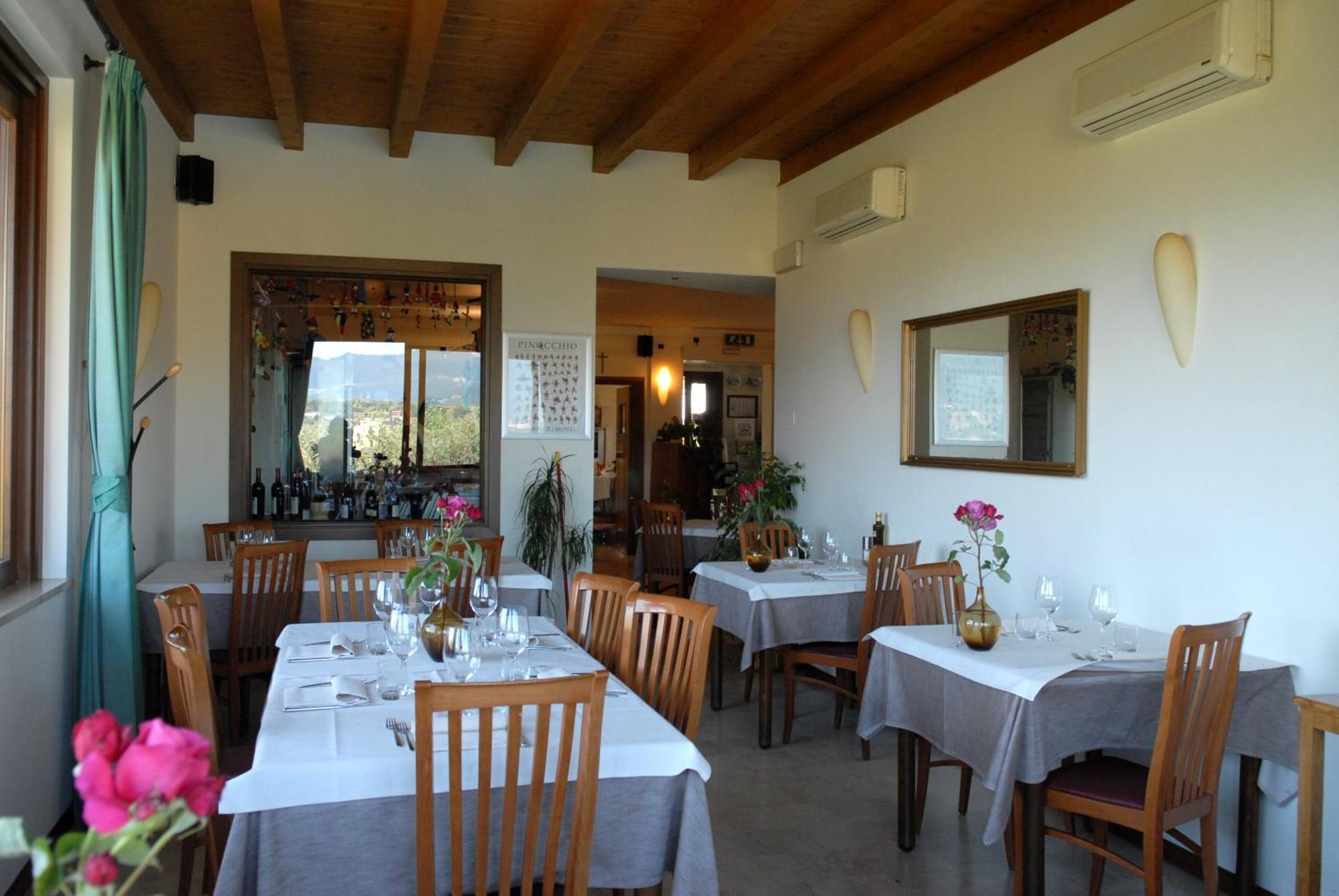 Locanda Da Vittorio มาแนร์บา เดล การ์ดา ภายนอก รูปภาพ