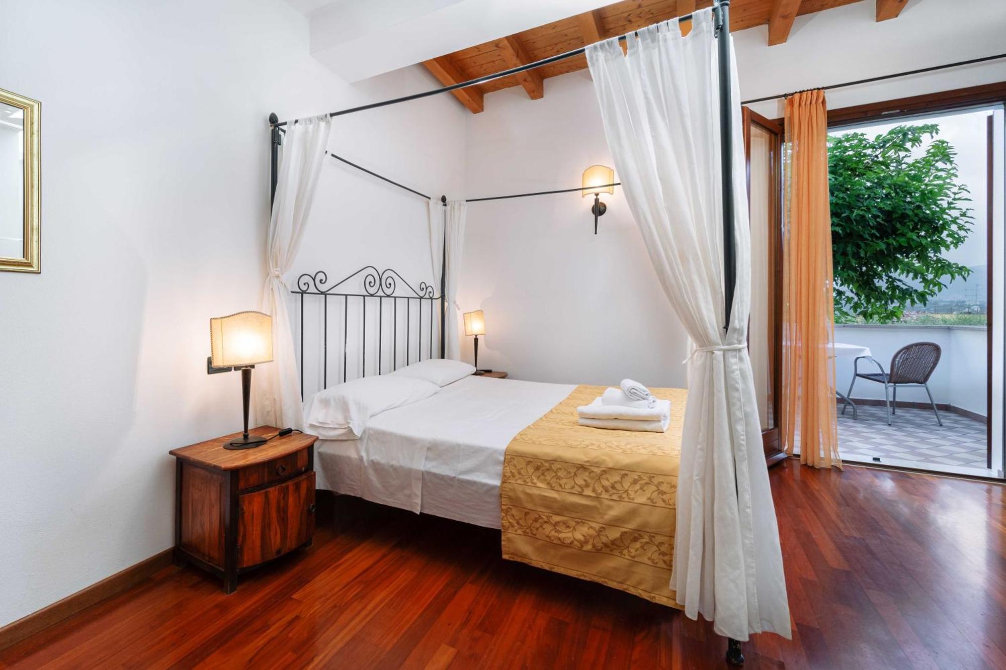 Locanda Da Vittorio มาแนร์บา เดล การ์ดา ภายนอก รูปภาพ
