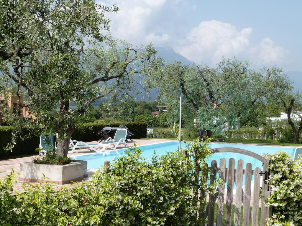 Locanda Da Vittorio มาแนร์บา เดล การ์ดา ภายนอก รูปภาพ